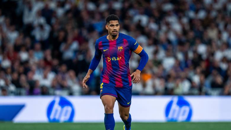 Barcelona vice-captain Ronald Araujo returns after solving mental health issues - Ảnh 1