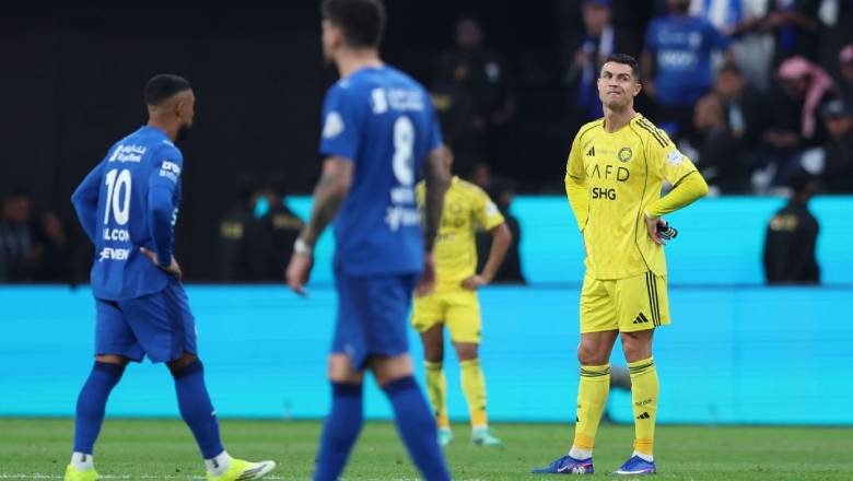 No trophy for Ronaldo! Al Nassr suffer third straight defeat after loss to Al Hilal - Ảnh 1
