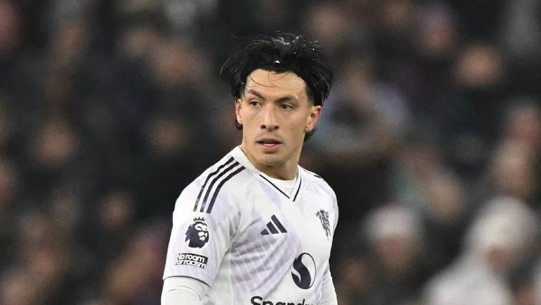 Lisandro Martinez opens up on past retirement thoughts after injury setbacks - Ảnh 2