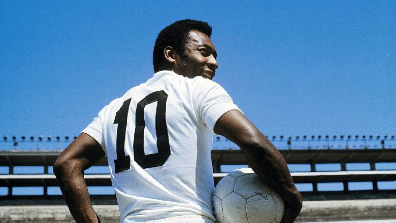 Who is the greatest of the best Brazil soccer players? Can Ronaldo Nazario dethrone 'king' Pele? - Ảnh 4