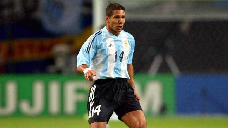 Argentina best midfielders list: Messi&rsquo;s idol alongside a 2022 World Cup champion - Ảnh 3