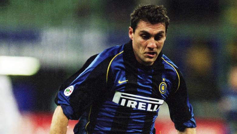 5 famous number 32 in football: Beckham&rsquo;s unusual trademark, Manchester&rsquo;s controversial number - Ảnh 1