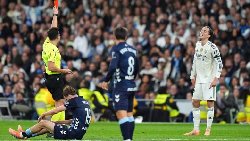 Real Madrid lose to Celta Vigo as Barcelona extend four-point lead